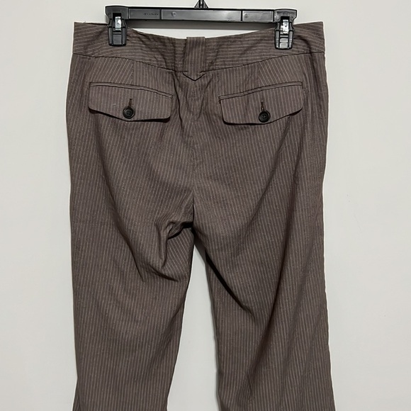 Banana Republic Brown Pinstripe Pants Size 8 - Picture 5 of 12